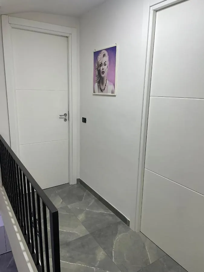 Casa Krizia 1 Apartment Naples